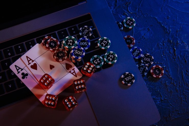 Live baccarat dealer revealing cards on hinototo login